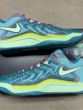 Nike Jonquel Jones x KD 17 Bahamas Women’s size 11 Basketball Shoes NEW!
